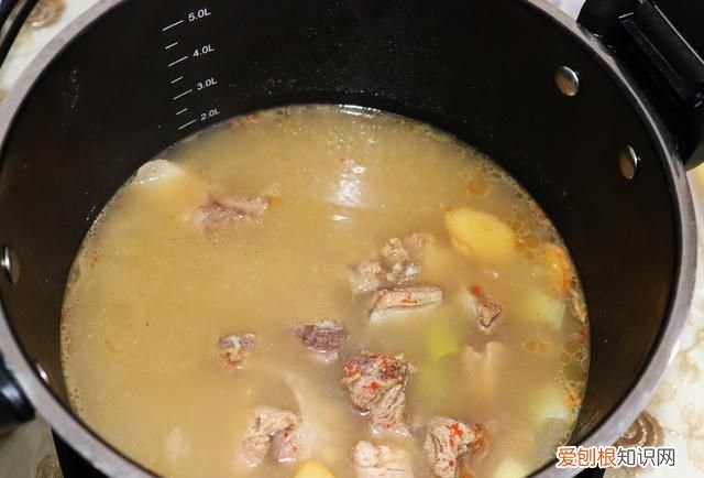 靓彩不锈钢珐琅高压锅,珐琅微压焖烧锅