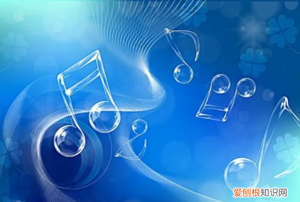 怎么一边听歌一边玩和平精英