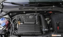 速腾发动机有响声怎么回事，大众速腾前挡风玻璃原装多少钱