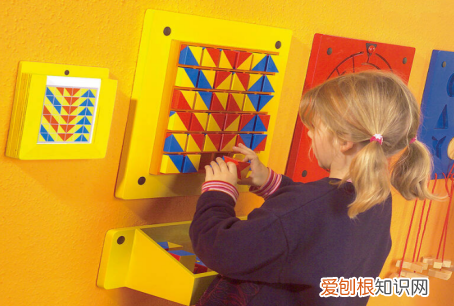 三国战纪第一关怎么走，逻辑箱子手游第一关怎么通关