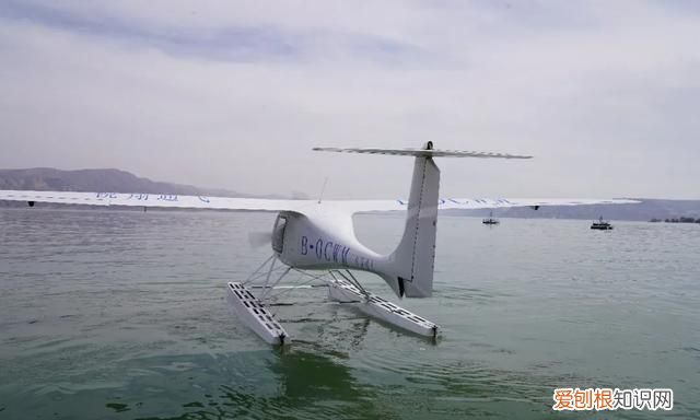 全球首款双座水上电动飞机交付,国内首架新能源轻型电动飞机