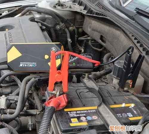 汽车换电瓶要注意什么，换汽车电瓶的时候要注意什么