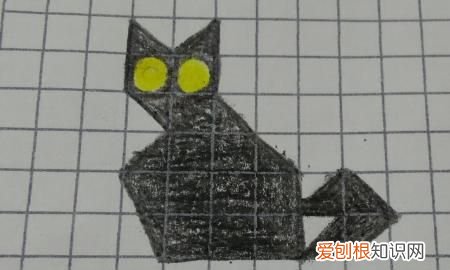 怎么画猫咪，方格纸上怎么画小猫