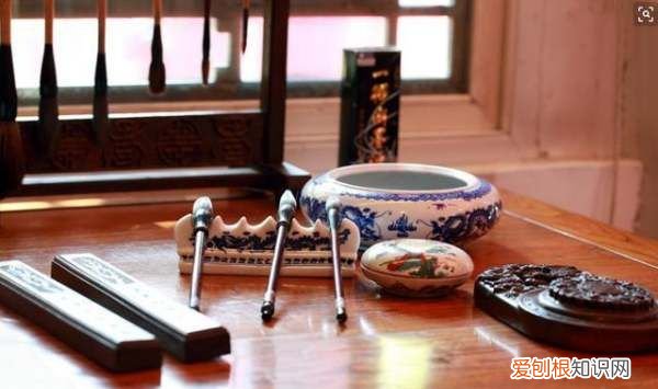 笔墨纸砚的特点是什么，文房四宝的特点是什么?