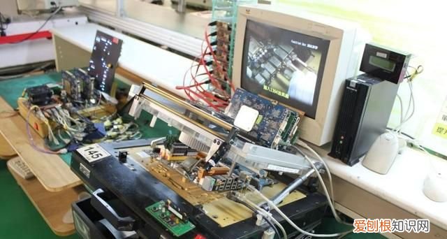 电脑主板是什么，电脑主板是干什么的主板都包括什么