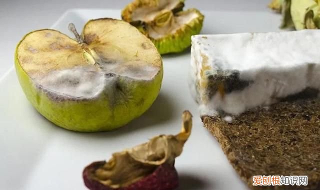 水果表面是好的里面是坏的是怎么回事
