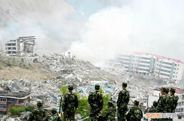 泸定6.8级地震画面四川日报 四川地震德阳有震感吗18日