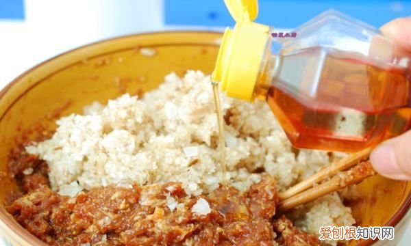 牛肉蒸饺的馅怎么做，牛肉萝卜蒸饺怎么做馅好吃呢