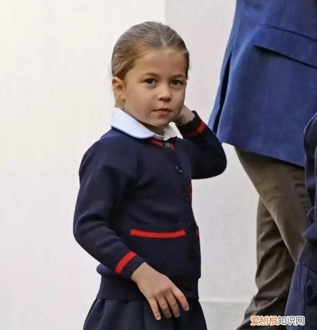 英国王室夏洛特公主第一天上学 英国公主夏洛特上学课程