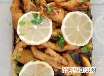 网红泡椒凤爪的做法柠檬配料,网红柠檬泡椒凤爪怎么做才好吃