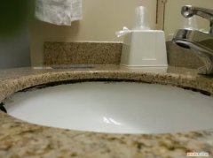 科勒浴室柜是什么材质？