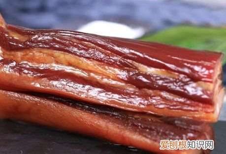 怎么做腊肉炒腌菜，酸萝卜炒腊肉的做法