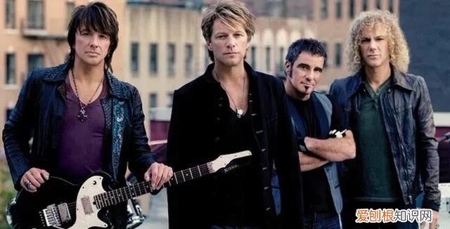 滚石乐队鼓手是谁，国外比较有名的乐队有哪些