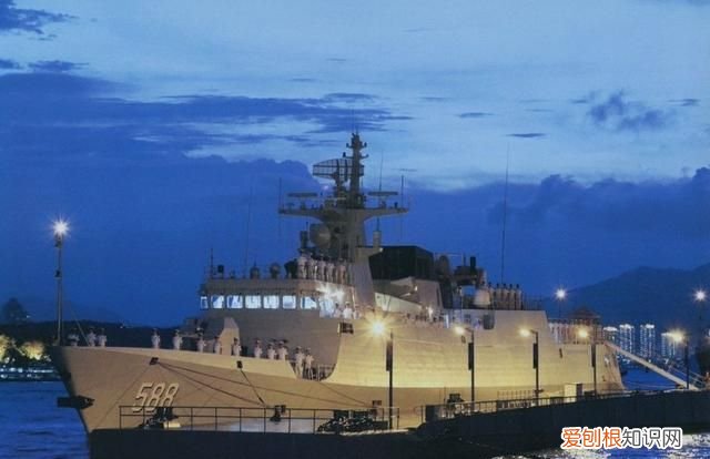 055级为什么西方称之为巡洋舰