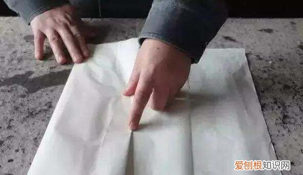 怎样叠书法界格，怎样用宣纸折叠书法折格子