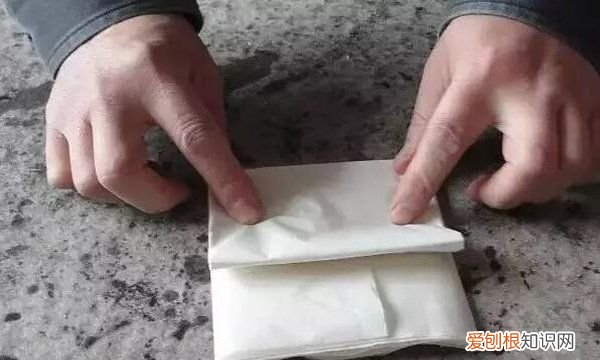 怎样叠书法界格，怎样用宣纸折叠书法折格子