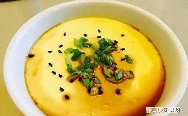 蒸鸡蛋时四个小窍门鸡蛋嫩滑蜂窝