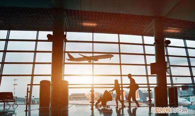 充电宝飞机托运会被叫拿出来吗 可以随身携带充电宝上飞机吗