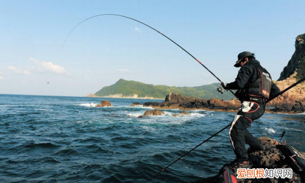 矶钓鱼钩怎么使用，矶钓风浪大怎么钓鱼