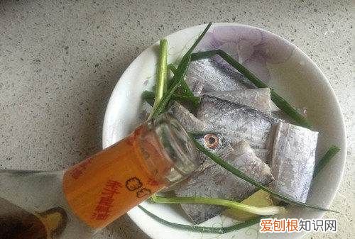 椒盐带鱼怎么做，什么孩子们要放鞭炮什么要过春节了