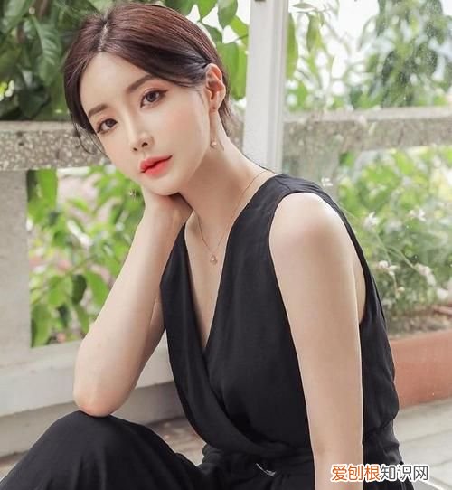 长得有气质是什么意思，说一个女生长得有气质大方是啥意思