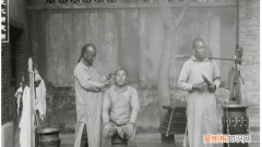 什么一头热歇后语，剃头挑子一头热什么意思?