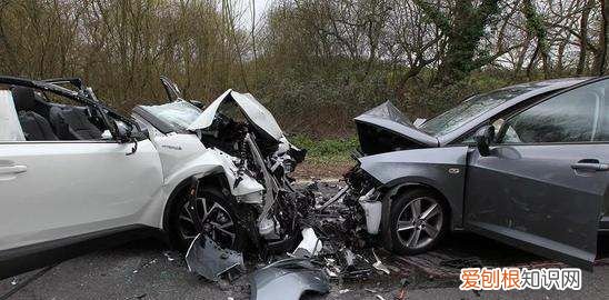 扬言报复社会如何处罚，5年4次起诉离婚女子丈夫扬言报复被拘