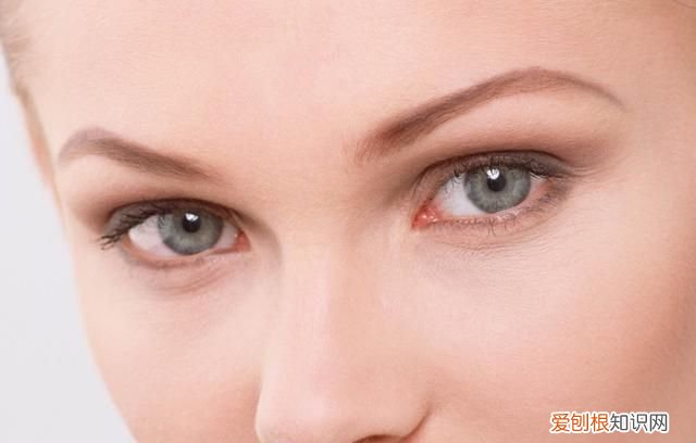 《说文解字》第638课:“美目盼兮”里的“盼”如何读,啥意思?