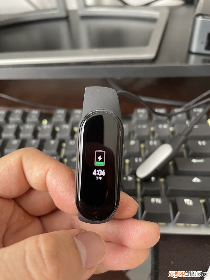 小米手环iphone可以用吗？