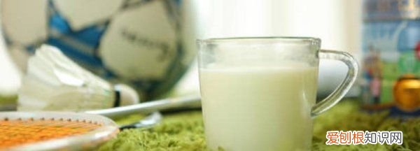 冲的奶粉没喝完能放多久，冲好的婴儿奶粉放多久就不能喝了