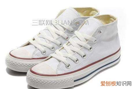 白帆布鞋怎么洗不发黄，白色帆布鞋发黄了怎么洗才会白一点