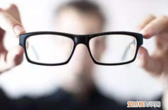 眼睛4.5是近视,裸眼4.7是近视多少度