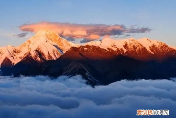 西双版纳海拔多少米高，南咖巴雅峰海拔多少米高