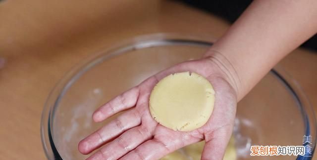 老式赖皮月饼可以用酵母粉吗