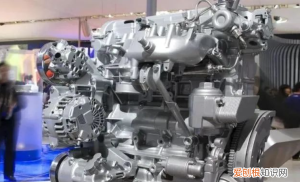 涡轮增压和自然吸气哪个好,汽车涡轮增压和自然吸气哪个更好