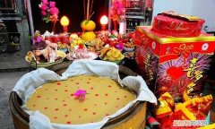 中国人庆祝生日的方法，中国人的老传统的过生日吃什么