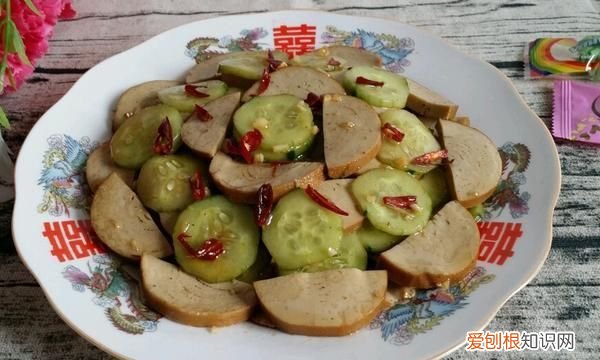 喝稀饭吃什么菜好，凉拌黄瓜素鸡的做法