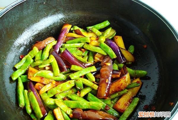 豆角茄子的做法，茄子豆角怎么炒好吃又简单的做法