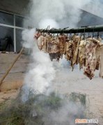 自制烟熏腊肉如何制作，烟熏腊肉制作方法视频