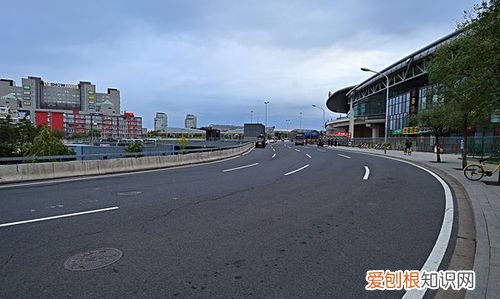 北京南站属于什么街道，北京南站办理临时身份证窗口在哪