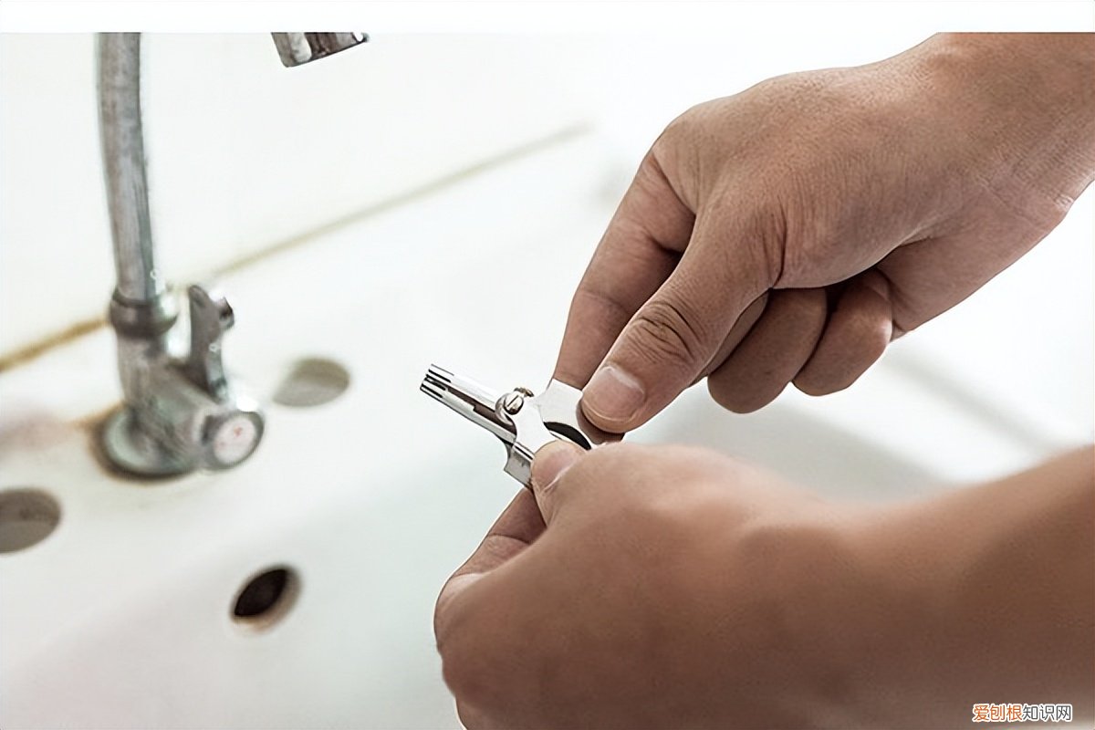 飞利浦鼻毛修剪器怎么样？