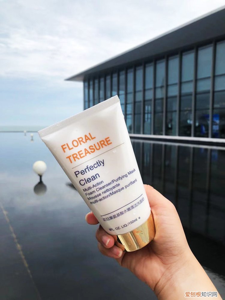 豆乳洗面奶好用吗?