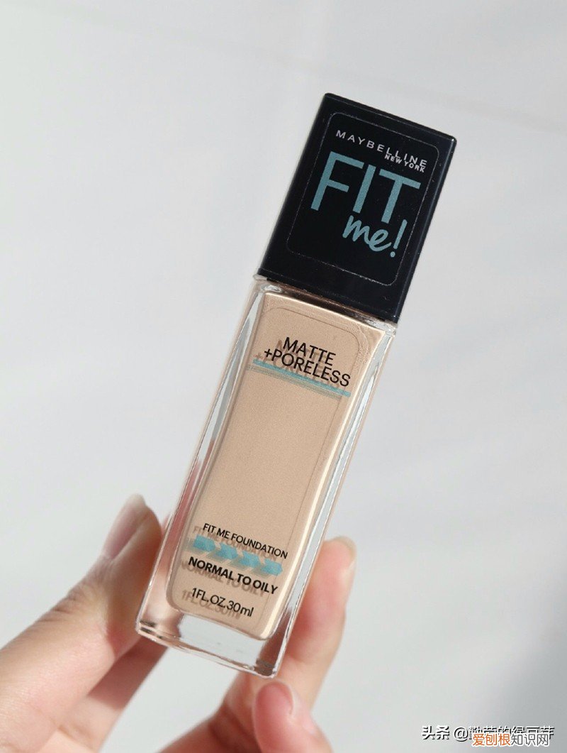 美宝莲粉饼好用吗