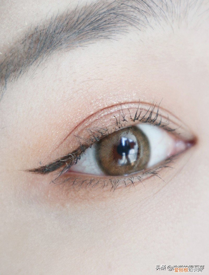 美宝莲粉饼好用吗