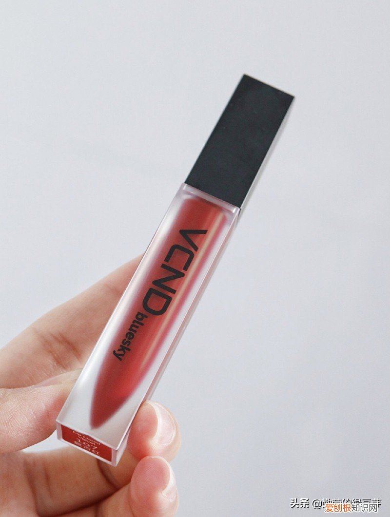 美宝莲粉饼好用吗