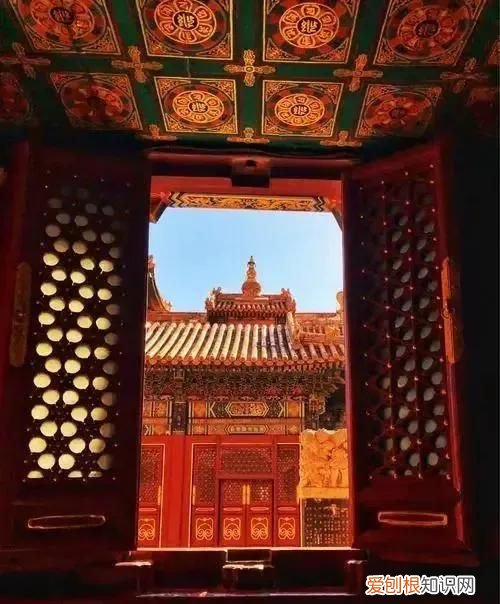 北京八大处寺庙一天能逛完吗