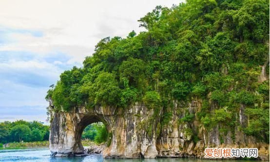 桂林旅游的十大必去景点是,桂林旅游攻略必去景点10月冷吗