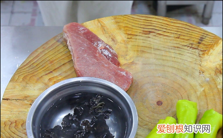 如何做鱼香肉丝，怎么做鱼香肉丝