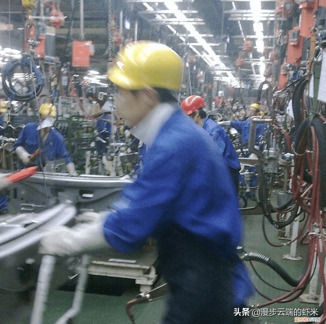 长沙比亚迪一宿舍连续发生跳楼事件，其中的缘由耐人寻味