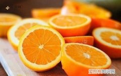 橙子可以放微波炉加热吗，榨出的橙汁可不可以用微波炉加热